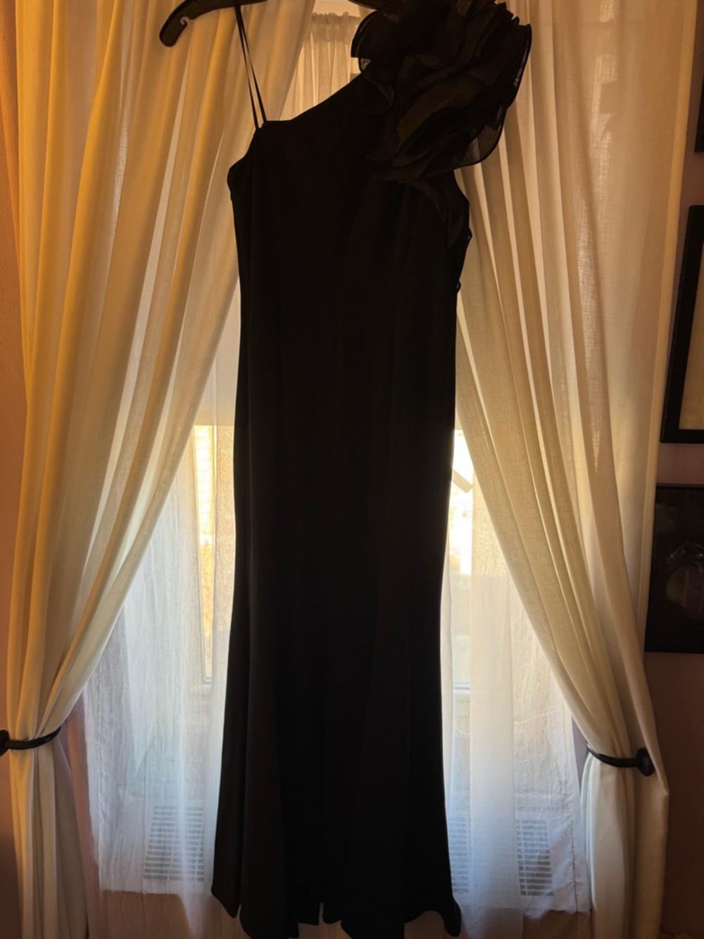 Aidan Mattox Black One-Shoulder Evening Gown - Picture 7 of 10
